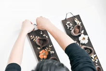 將圖片載入圖庫檢視器 金葉實花 自然風木飾 │Hanging Wooden Board