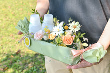 將圖片載入圖庫檢視器 可可菠蘿選物 X 春日糖果花盒│Candy Shaped Flower Gift Box