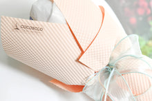 將圖片載入圖庫檢視器 快樂朵朵玫瑰花束│Lavender Purple Rose Bouquet