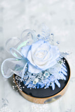 將圖片載入圖庫檢視器 夏日冰藍玫瑰花球│Summer Blue Rose With Glass Dome
