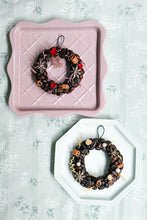 將圖片載入圖庫檢視器 囍粒/囍金 咖啡豆迷你花環│Mini Coffee Bean Wreath