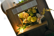 將圖片載入圖庫檢視器 春天裡的可可菠蘿吐司號│COCOBOLO Flower & Toast Wagon