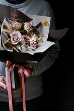將圖片載入圖庫檢視器 摩卡慕斯恆星花束 | Mocha Mousse Preserved Flower Bouquet