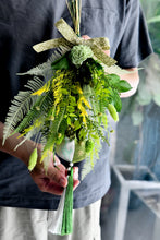 將圖片載入圖庫檢視器 綠意平安倒掛花束│Summer Greenery SWAG