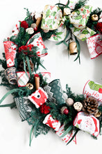 將圖片載入圖庫檢視器 美式經典聖誕圖騰花圈|Classic American Christmas Pattern Wreath