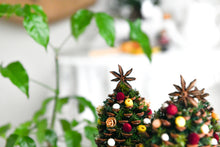 將圖片載入圖庫檢視器 聖誕松果點心盤 Pine cone Christmas tree