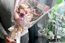 將圖片載入圖庫檢視器 朦朧之美 玫瑰花束│Preserved Roses Bouquet