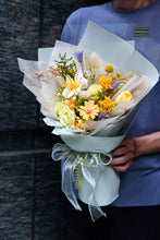 將圖片載入圖庫檢視器 明媚知夏花束｜Radiant Summer Preserved Flowers Bouquet
