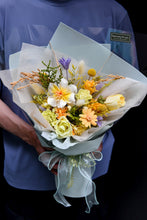 將圖片載入圖庫檢視器 明媚知夏花束｜Radiant Summer Preserved Flowers Bouquet
