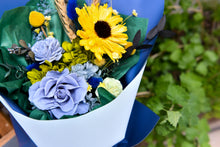將圖片載入圖庫檢視器 爵士藍拾光花束｜Jazz Blue Golden Moments Preserved Flowers Bouquet
