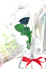 將圖片載入圖庫檢視器 唯一 ‧ 波卡點恆星玫瑰花 │ Preserved Rose With Polka Dot Paper Wrapping
